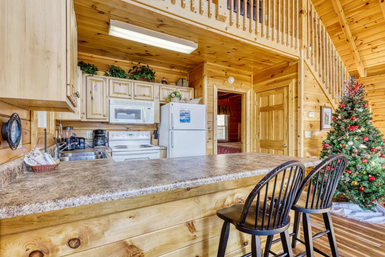Hunters Hideaway Villa Pigeon Forge Exterior photo