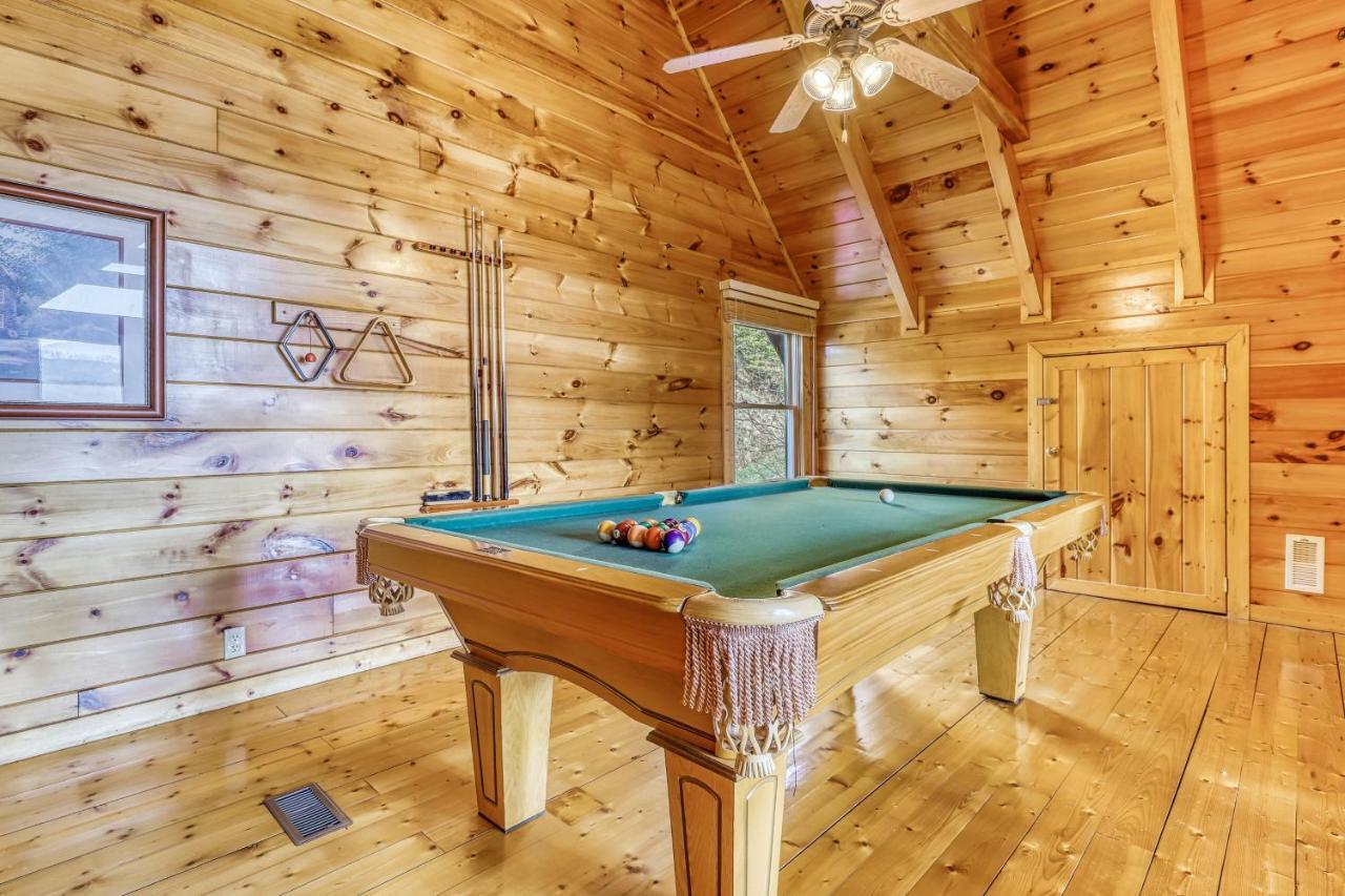 Hunters Hideaway Villa Pigeon Forge Exterior photo