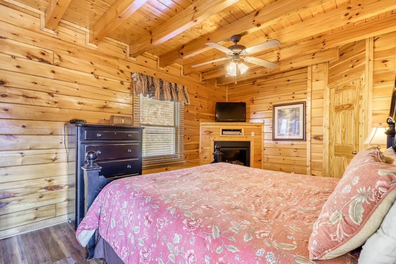 Hunters Hideaway Villa Pigeon Forge Exterior photo