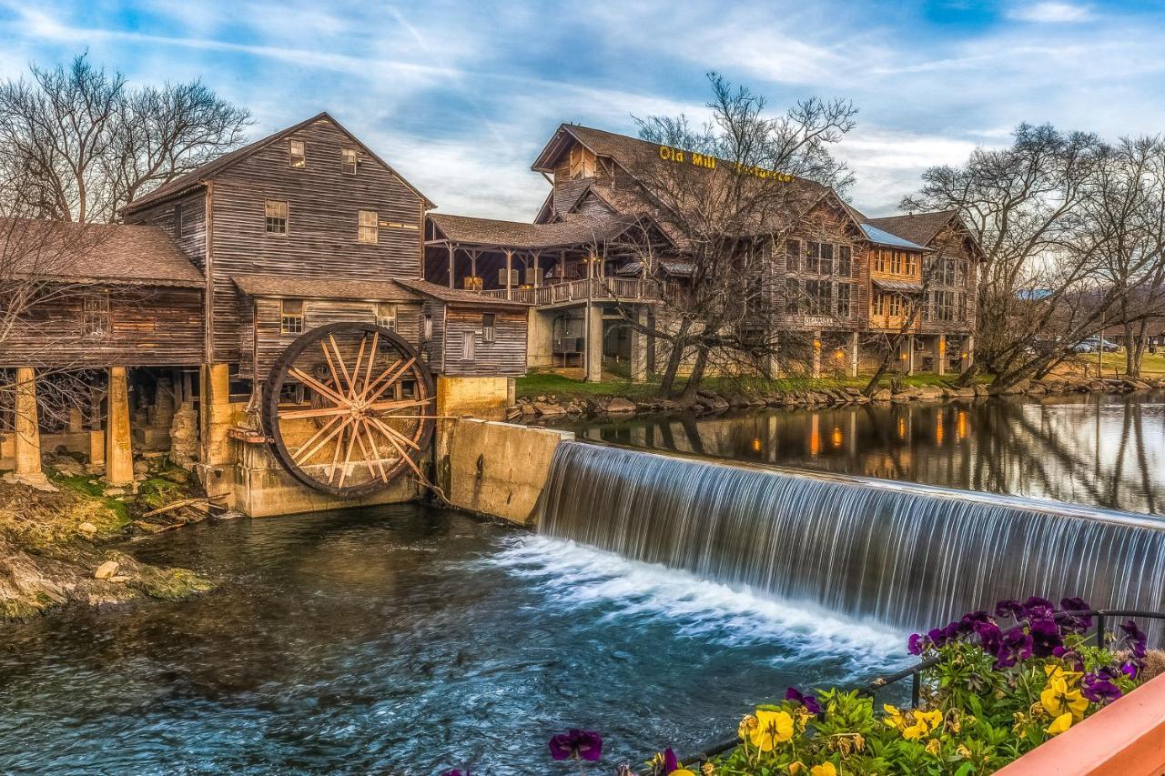 Hunters Hideaway Villa Pigeon Forge Exterior photo